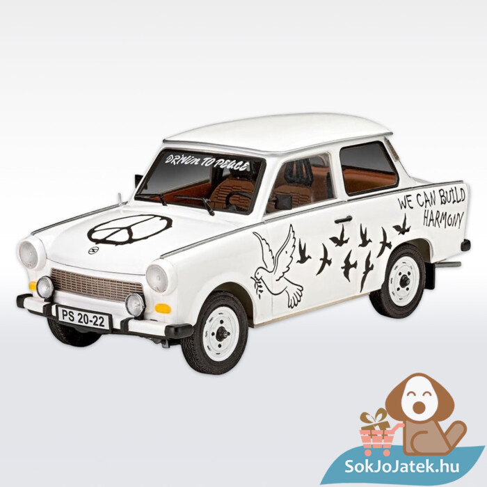 Trabant 601S makett készlet megépítve, (1:24) festékkel és kiegészítőkkel (Revell Builders Choice 67713)