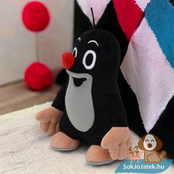 Kisvakond: Klasszikus Kisvakond plüss a szőnyegen, 20 cm