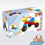 Első triciklim: Színes, pedálos műanyag háromkerekű járgány