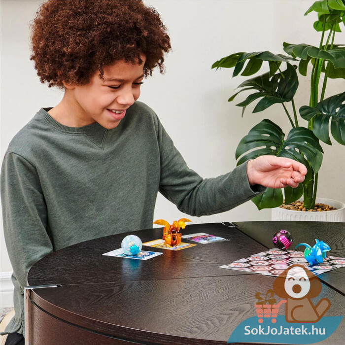 Bakugan Evolutions labda (Indítsd el!): Platinum Griswing fiúknak (20135740)