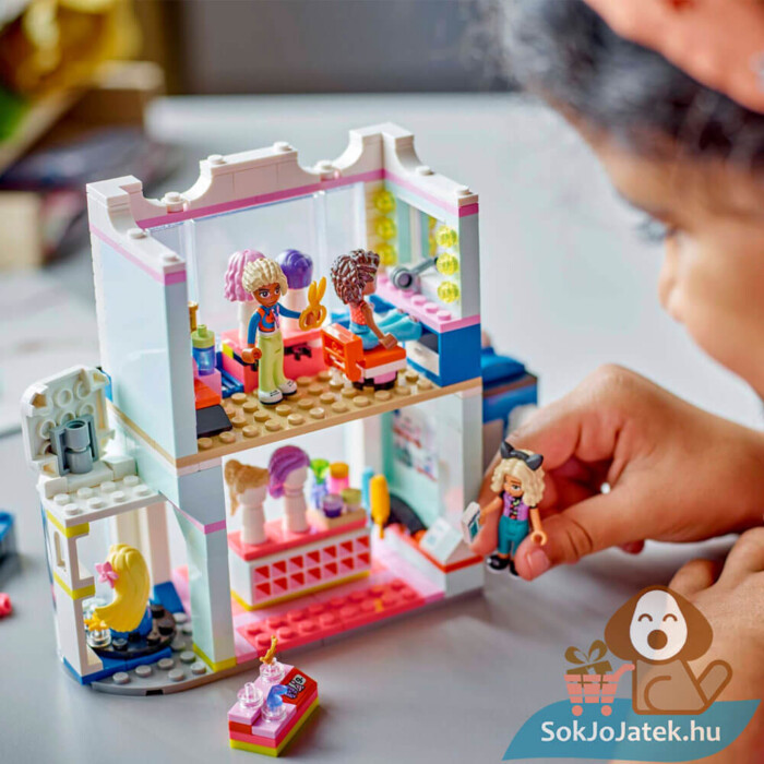 Lego Friends 42662: Fodrászat és fodrászkellékek boltja lányoknak